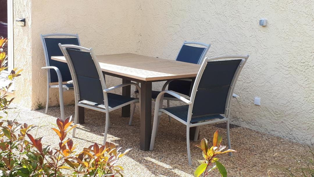 Les Pucines Bis Bas De Villa 29 M2 Luxe Rez De Jardin Climatisation Plein Sud Six-Fours-les-Plages Buitenkant foto